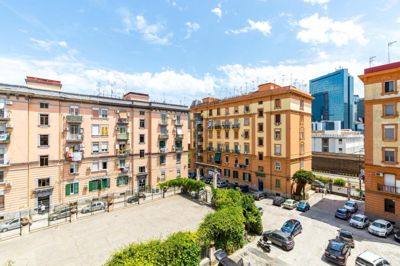 Rione Emanuele III - 4 Bedroom Apartment Neapel Exterior foto
